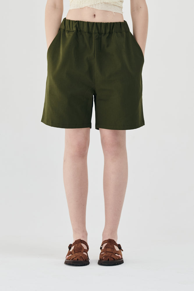 Gabardine shorts | dark olive