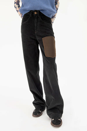 Woolen pocket corduroy pants | black